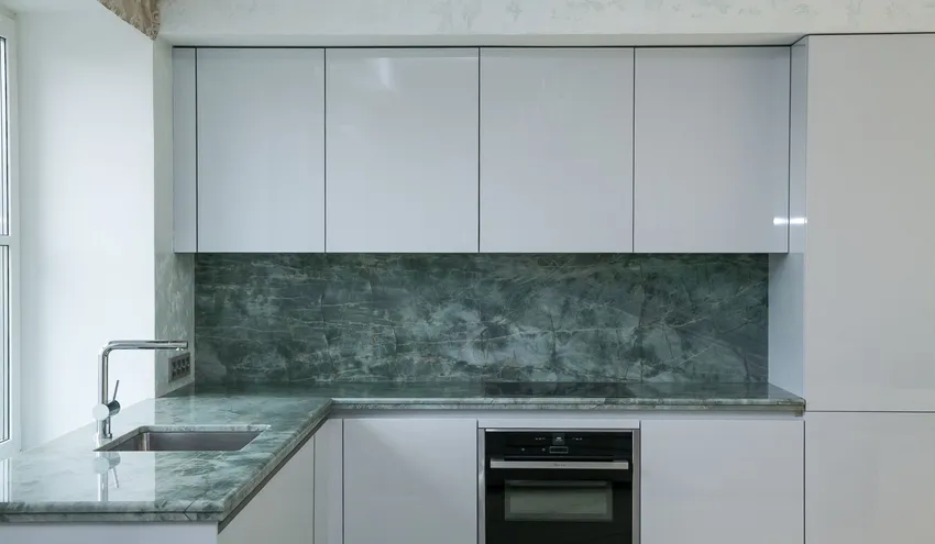 Кварцит Emerald Green